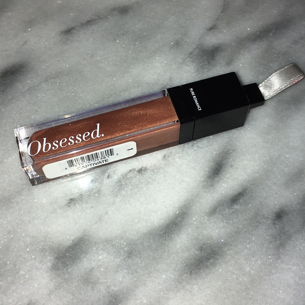 Captivate Lip Gloss